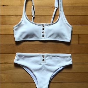 NEVER WORN, white bikini